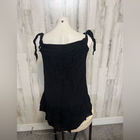 Black dress - Picture 2 of 6